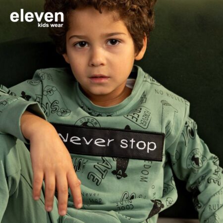 بجامة Never stop